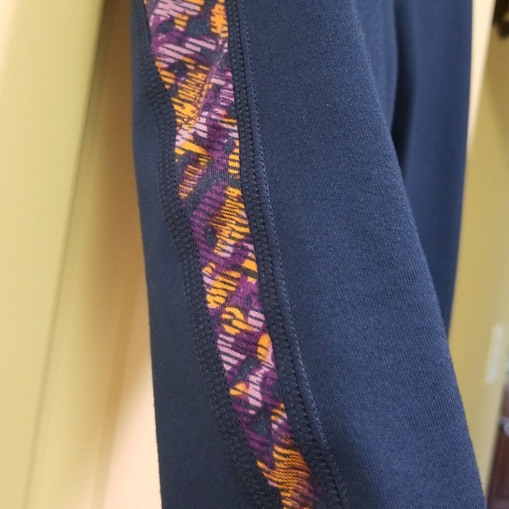GAIAM Capri - Picture 2 of 8